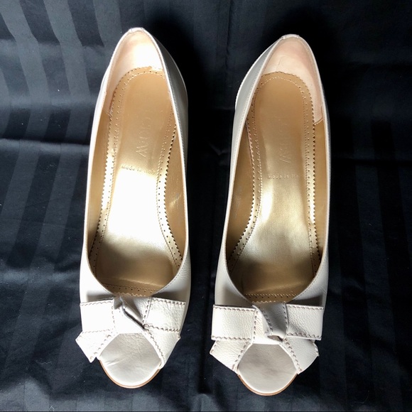 J. Crew Ivory Leather Peep Toe with Bow Heels - Picture 4 of 13